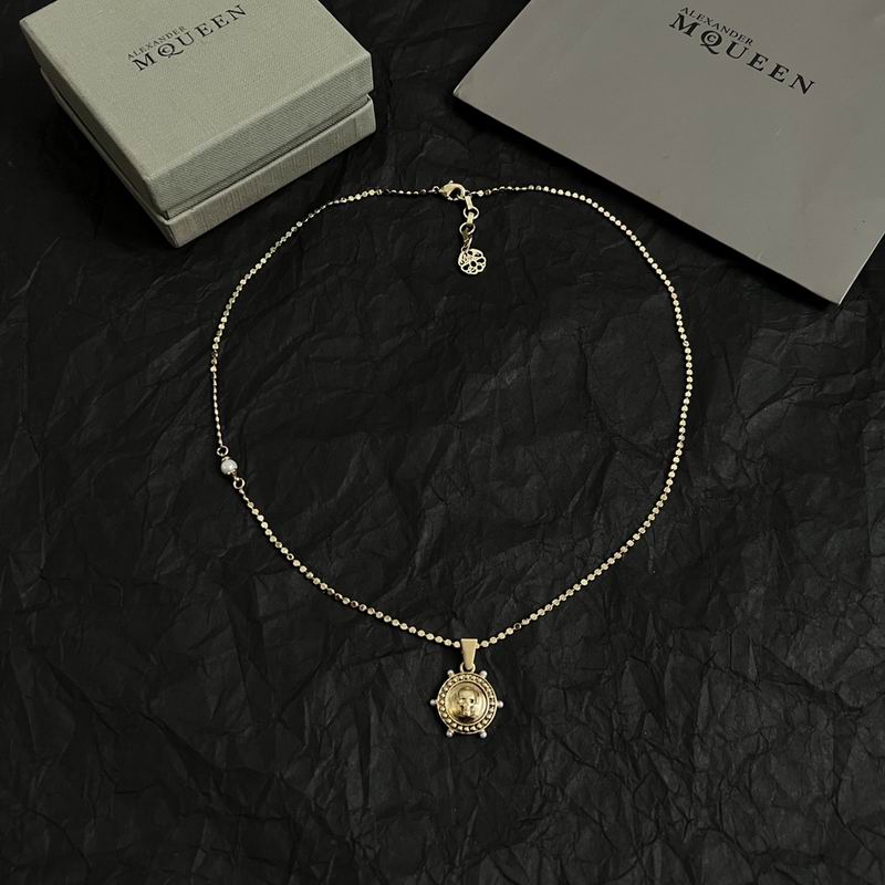 McQueen necklace 04yxh14